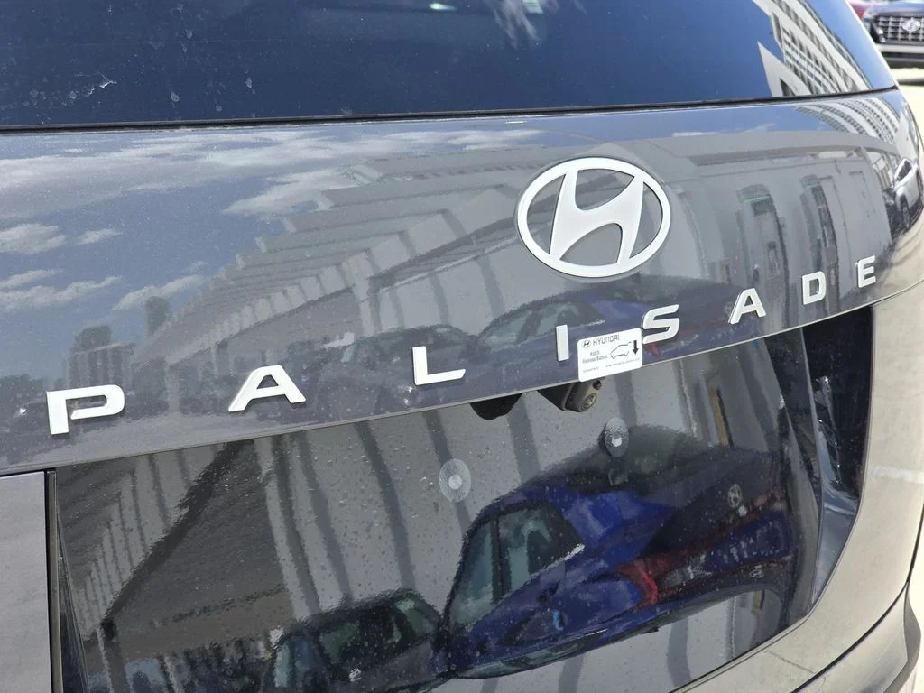 New 2026 Gray Hyundai Blue SEL Premium image 6