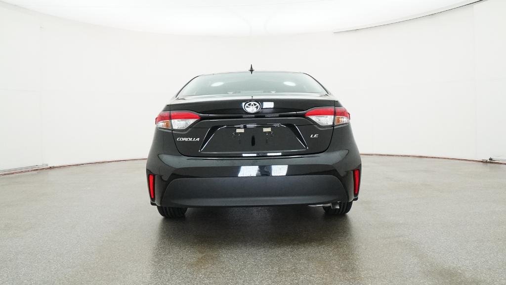 New 2026 Midnight Black Metallic Toyota LE image 27