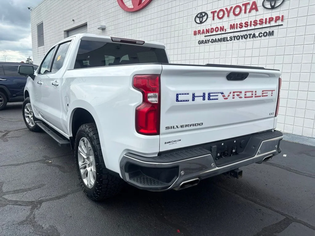 Used 2023 White Chevrolet LTZ image 5