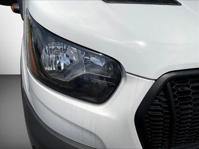 New 2026 Oxford White Ford Cargo Van image 70