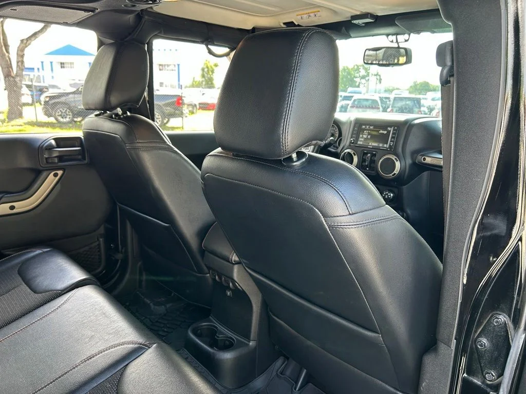 Certified Used 2017 Black Jeep Unlimited Sahara image 48