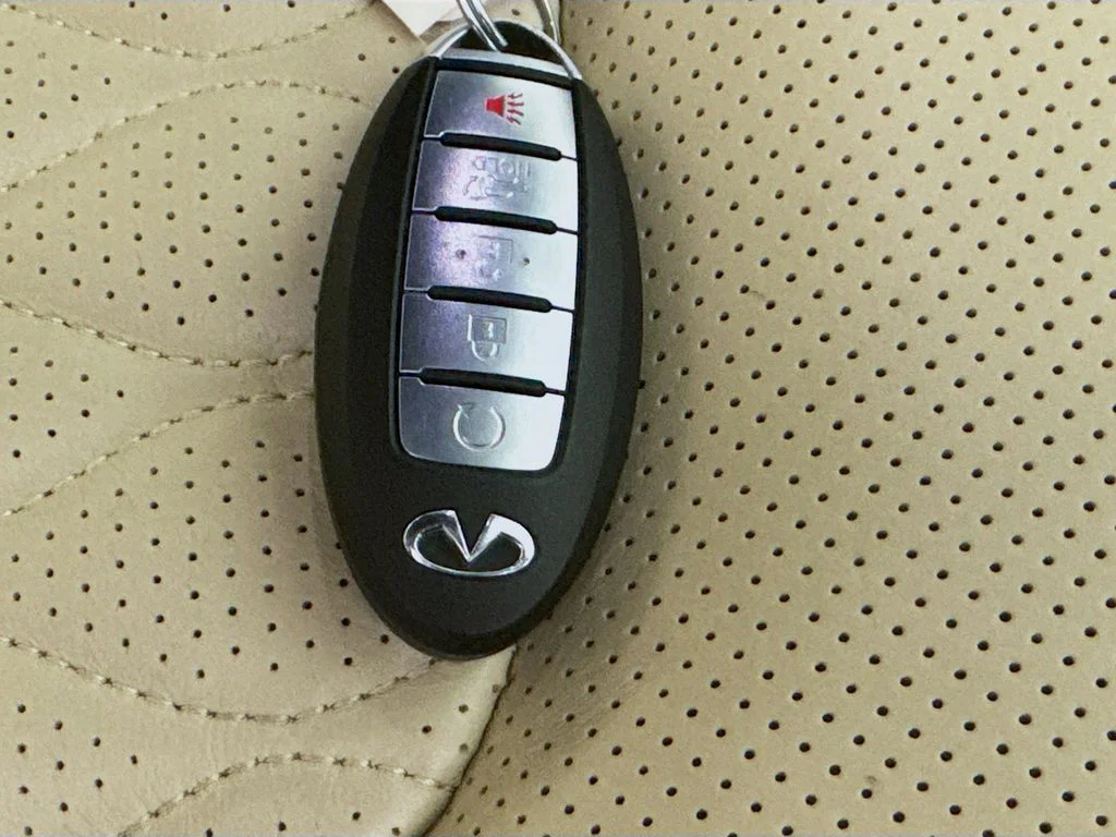 2024 INFINITI QX80 Sensory 4WD - Photo 39
