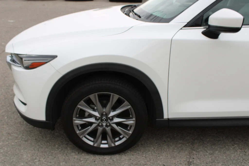 Used 2021 White Mazda Grand Touring image 7