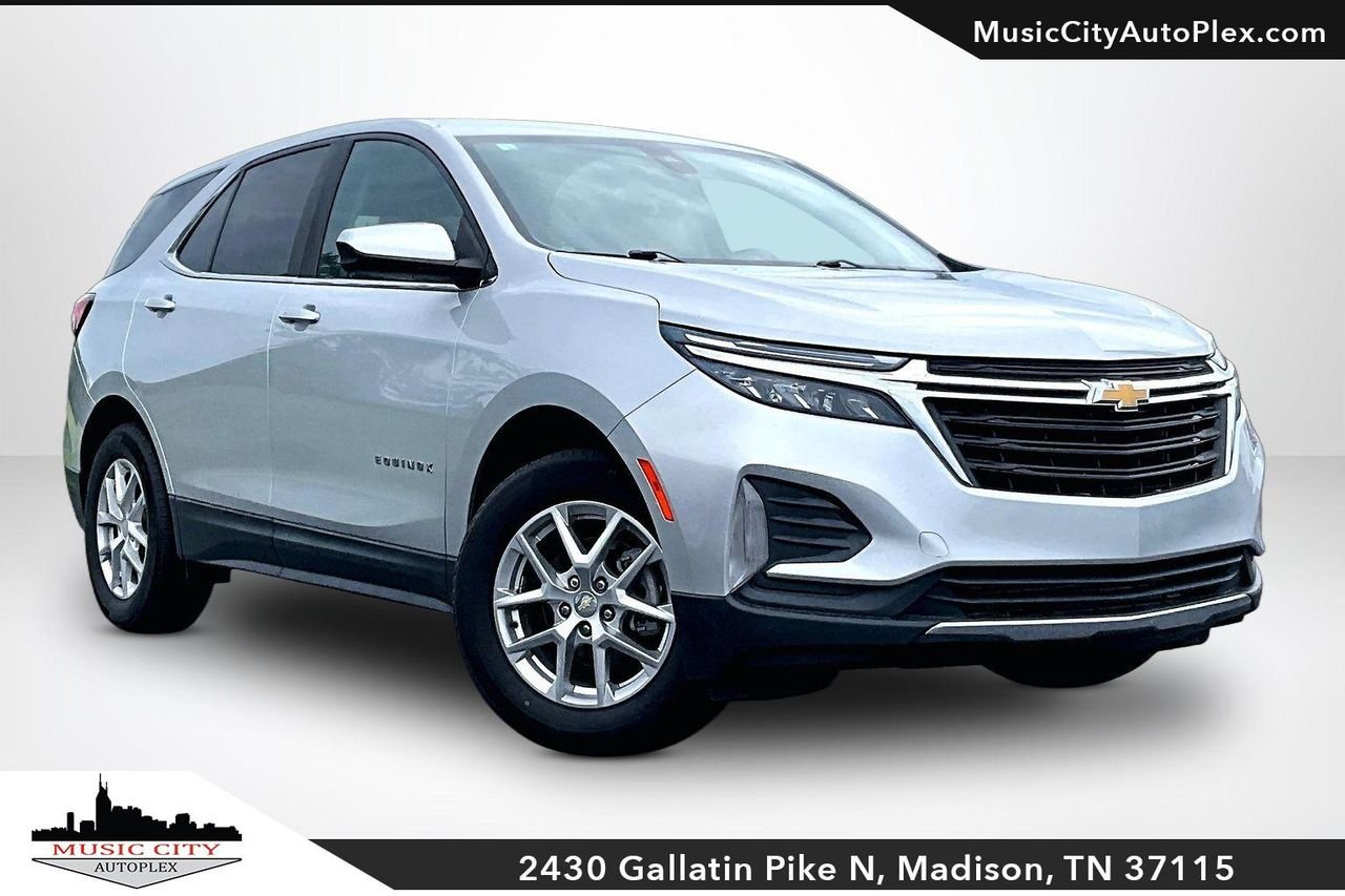 Used 2022 SILVER ICE METALLIC Chevrolet LT image 1