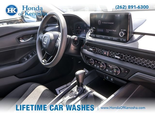 2025 Honda Accord SE - Photo 27