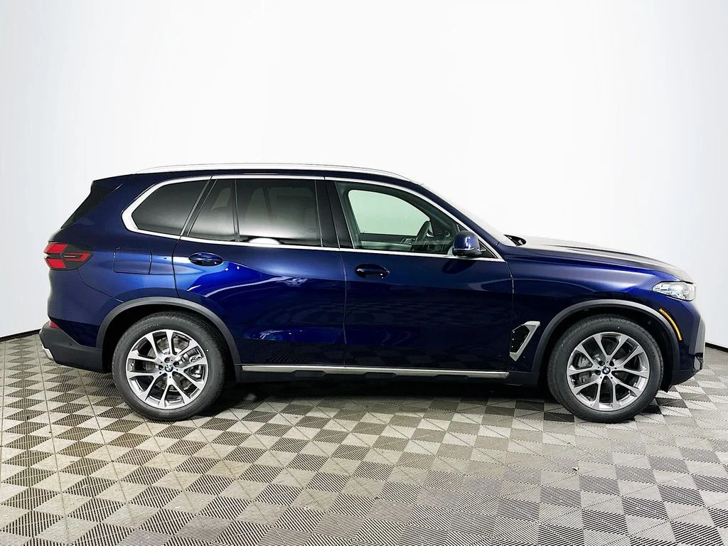 New 2026 Blue BMW xDrive50e image 4