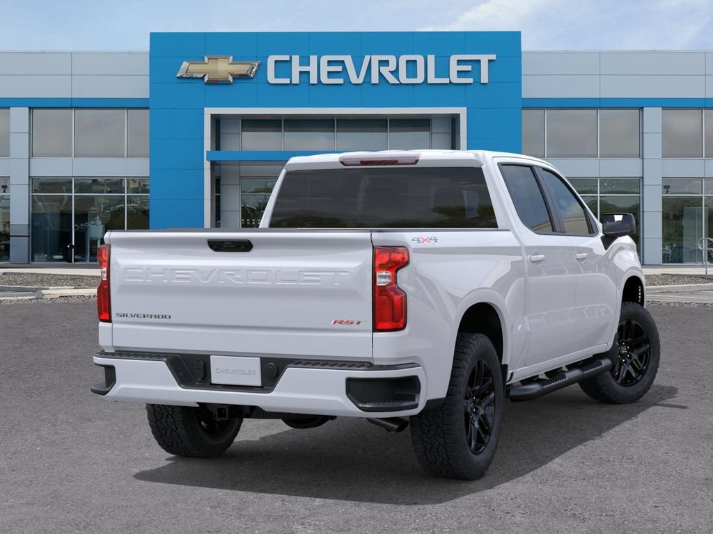 New 2026 Summit White Chevrolet RST image 4