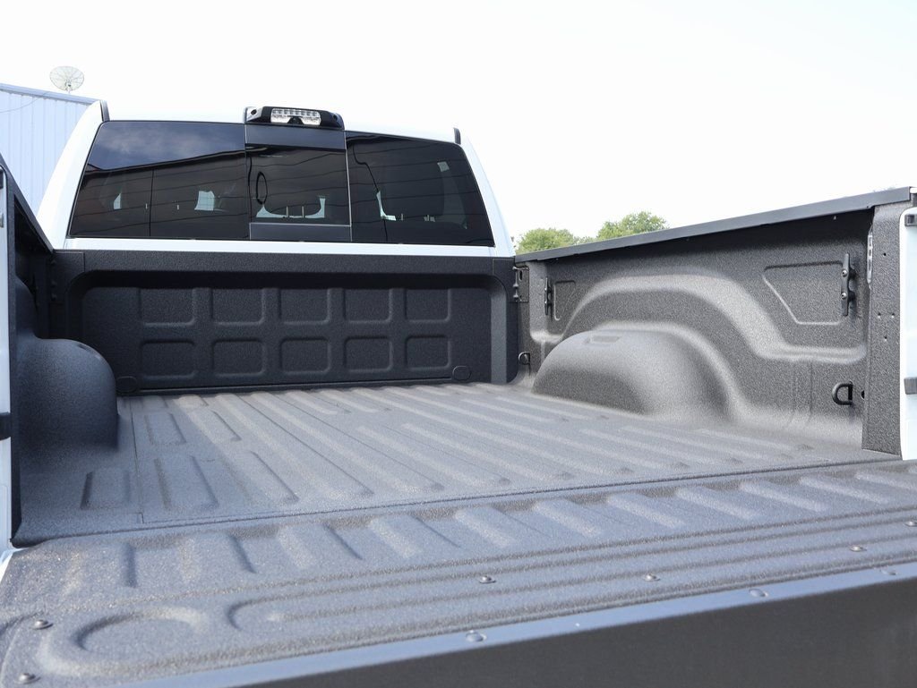 2026 RAM 2500 Laramie - Photo 15