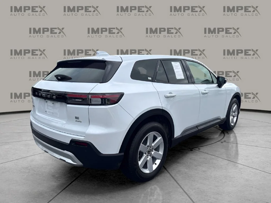 Used 2026 White Honda EX image 5