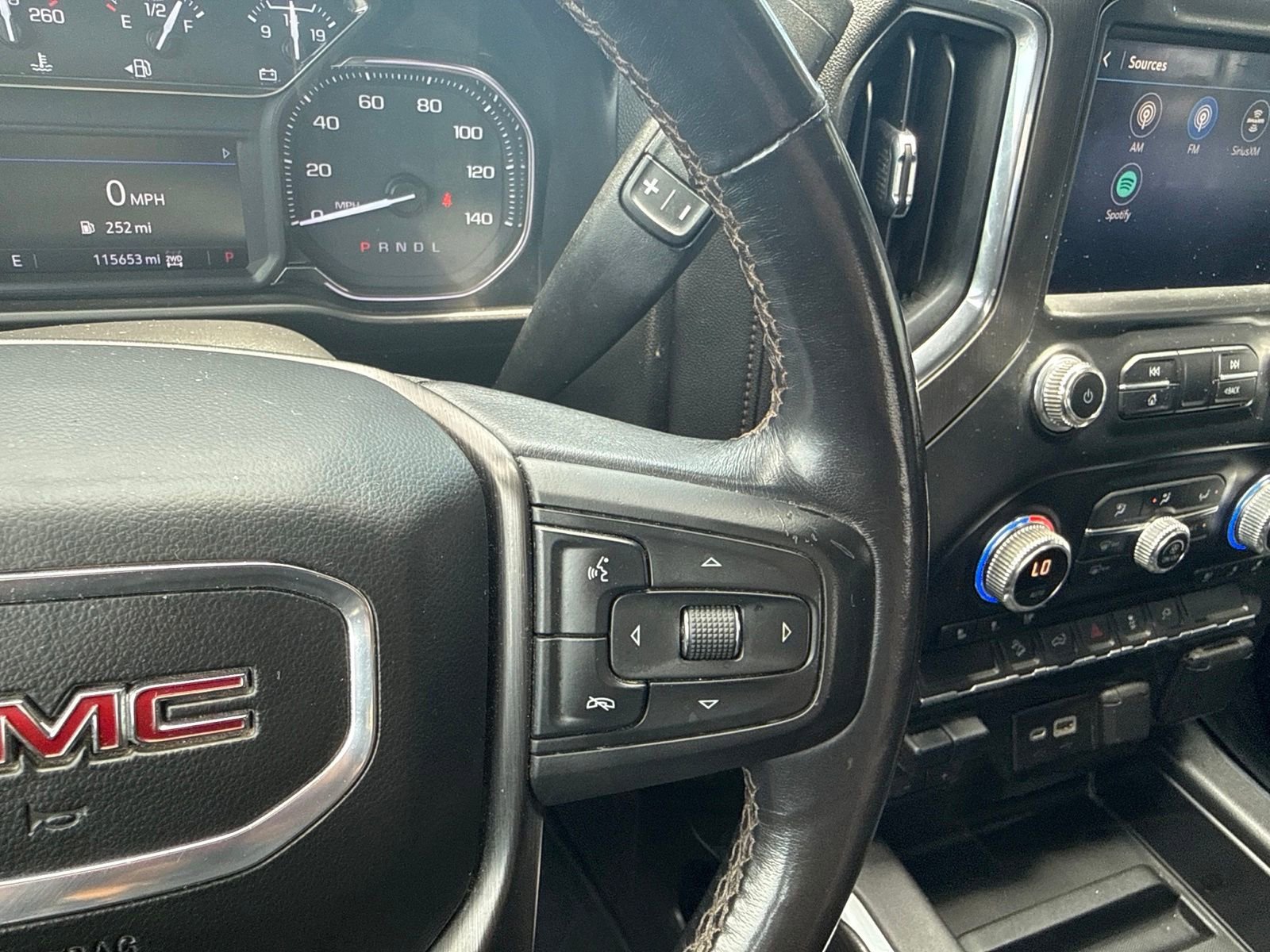 Used 2021 Summit White GMC AT4 with Trailering Package image 31