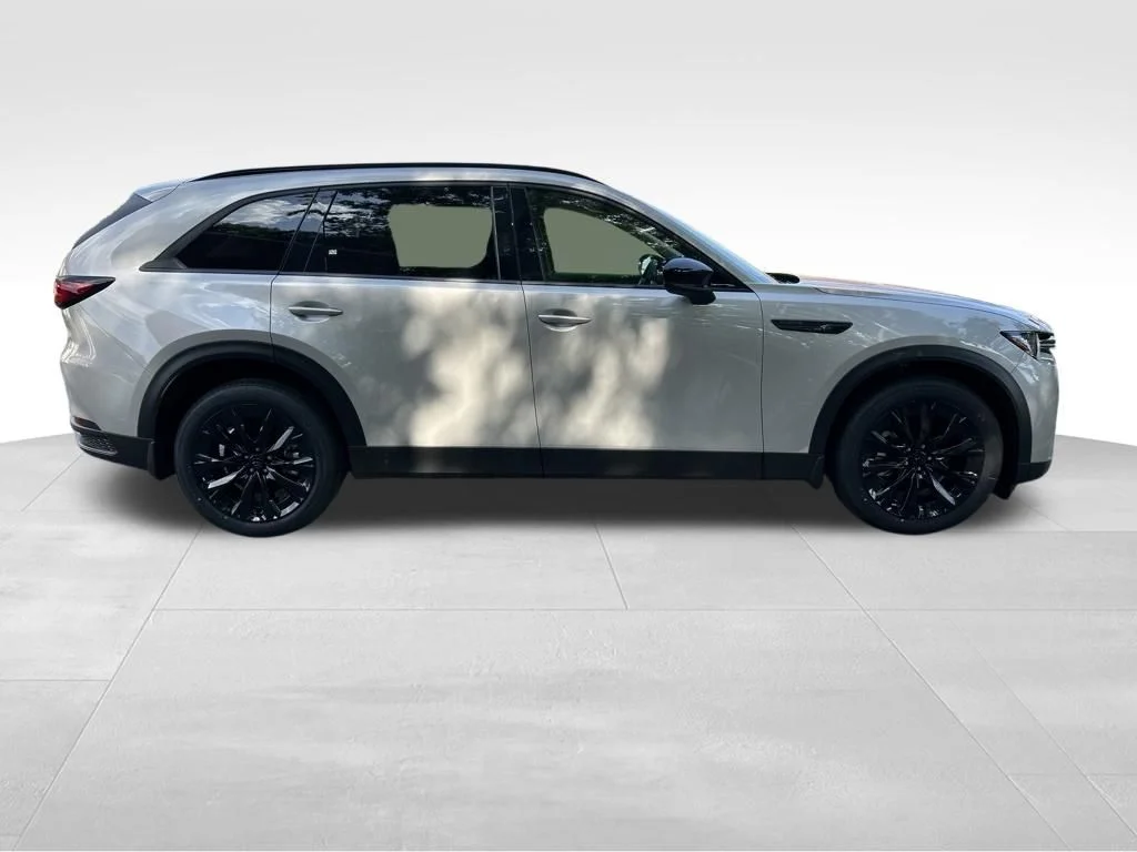 New 2026 Platinum Quartz Metallic Mazda 3.3 Turbo Premium image 7