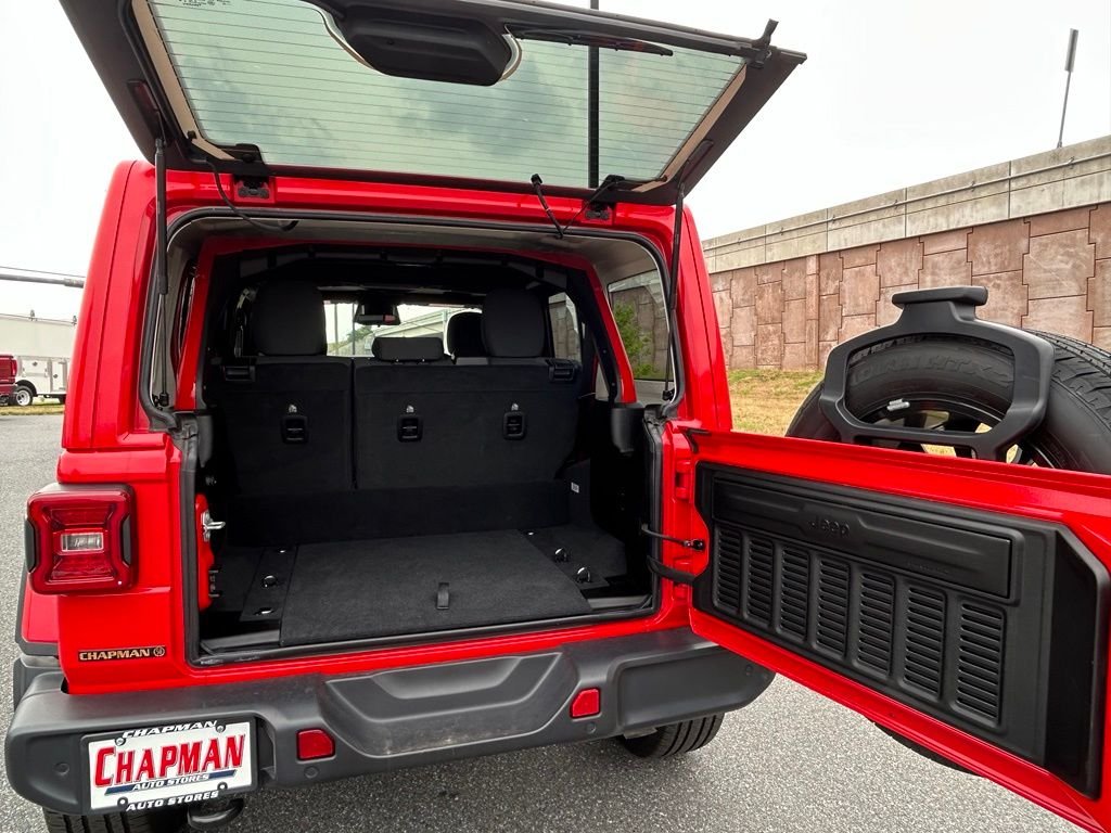 Used 2025 Firecracker Red Clearcoat Jeep Sahara 4xe image 32