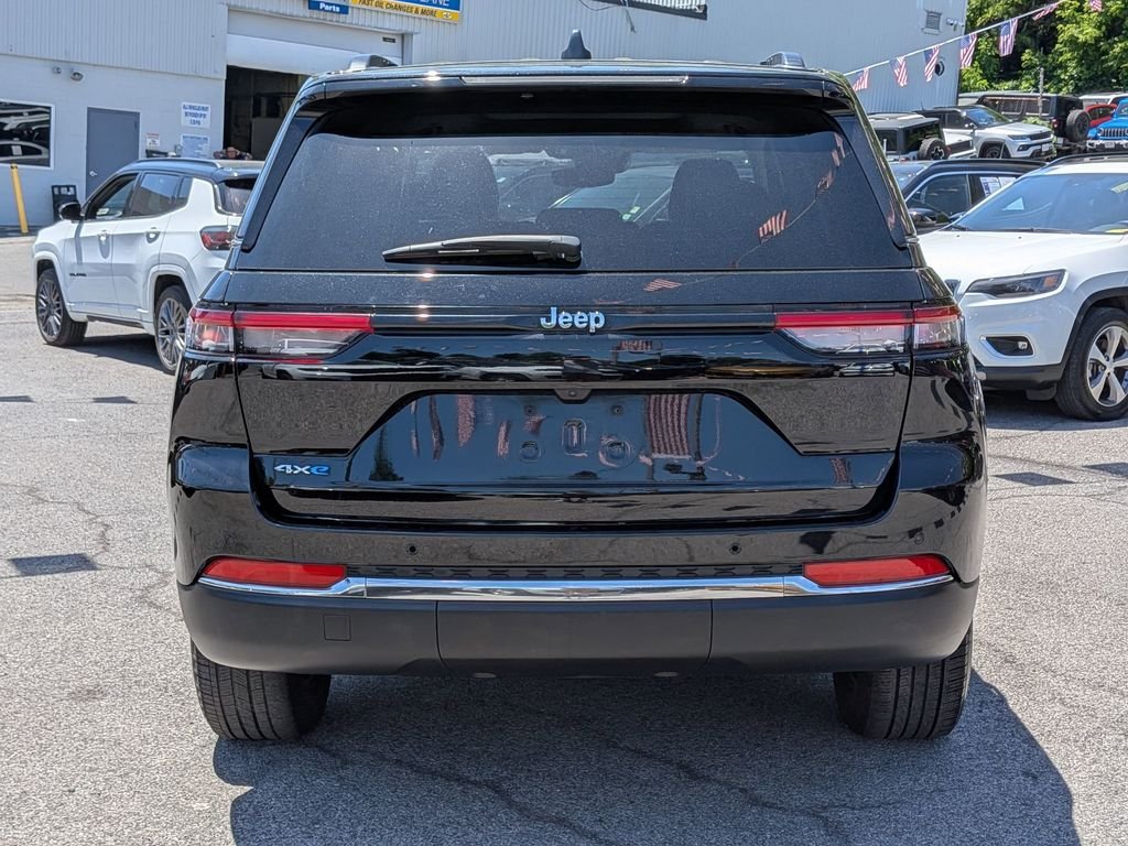 Used 2023 Black Jeep 4xe image 7