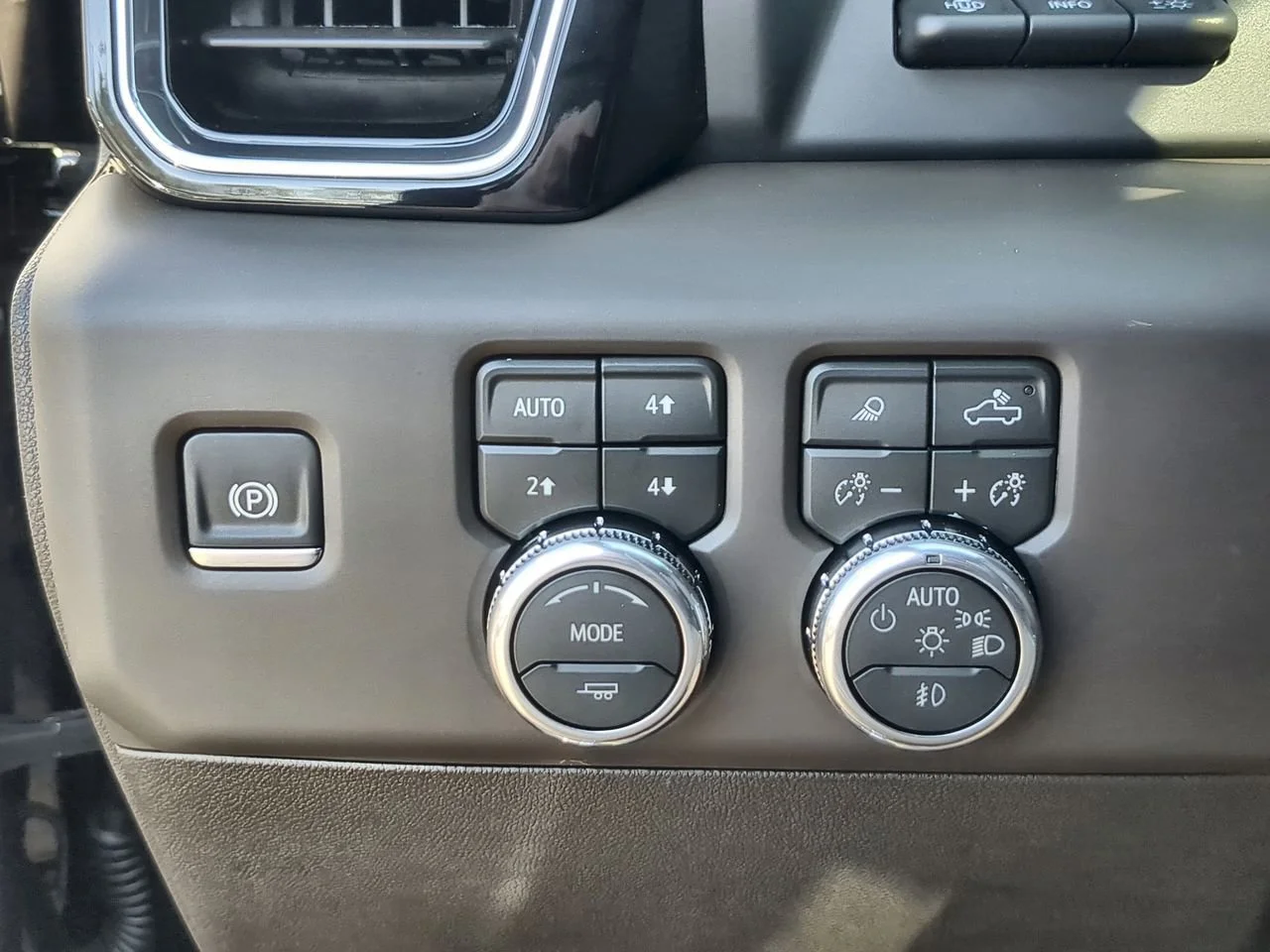 New 2026 Onyx Black GMC Denali image 18
