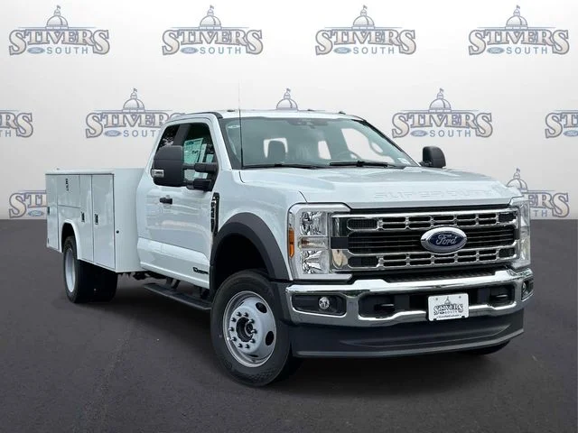 2026 Ford F-450 XL 4x4 SuperCab 192-In DRW's photo