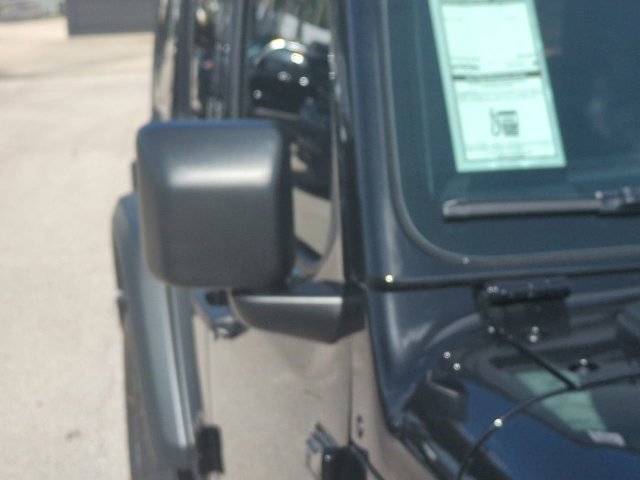 2025 Jeep Wrangler 4-Door Sport S - Photo 11