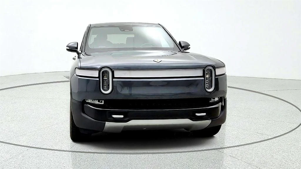 Used 2022 El Cap Granite Rivian Adventure Package AWD image 2