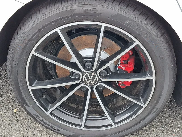 New 2026 White Volkswagen 2.0T Autobahn image 5