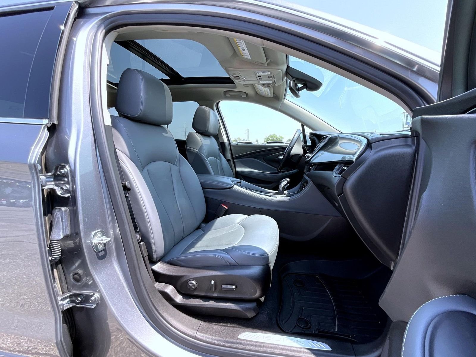 Used 2020 Gray Buick Premium II image 15