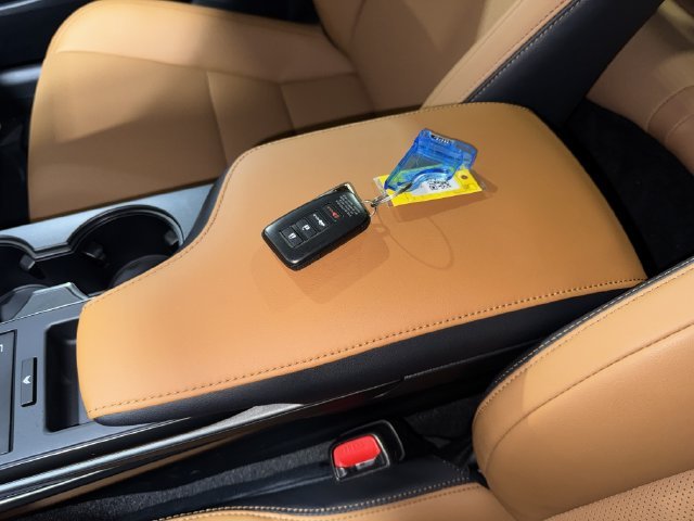 Used 2025 Blue Lexus 350 F SPORT Design image 29
