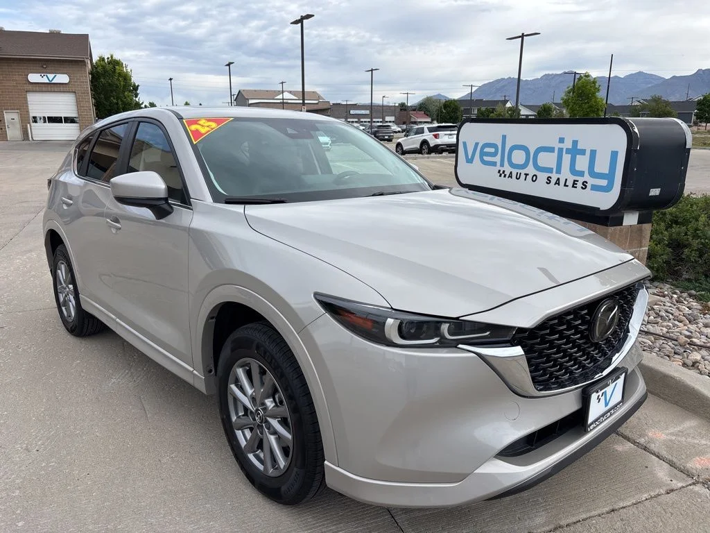2025 Mazda CX-5 S Preferred package Auto AWD's photo