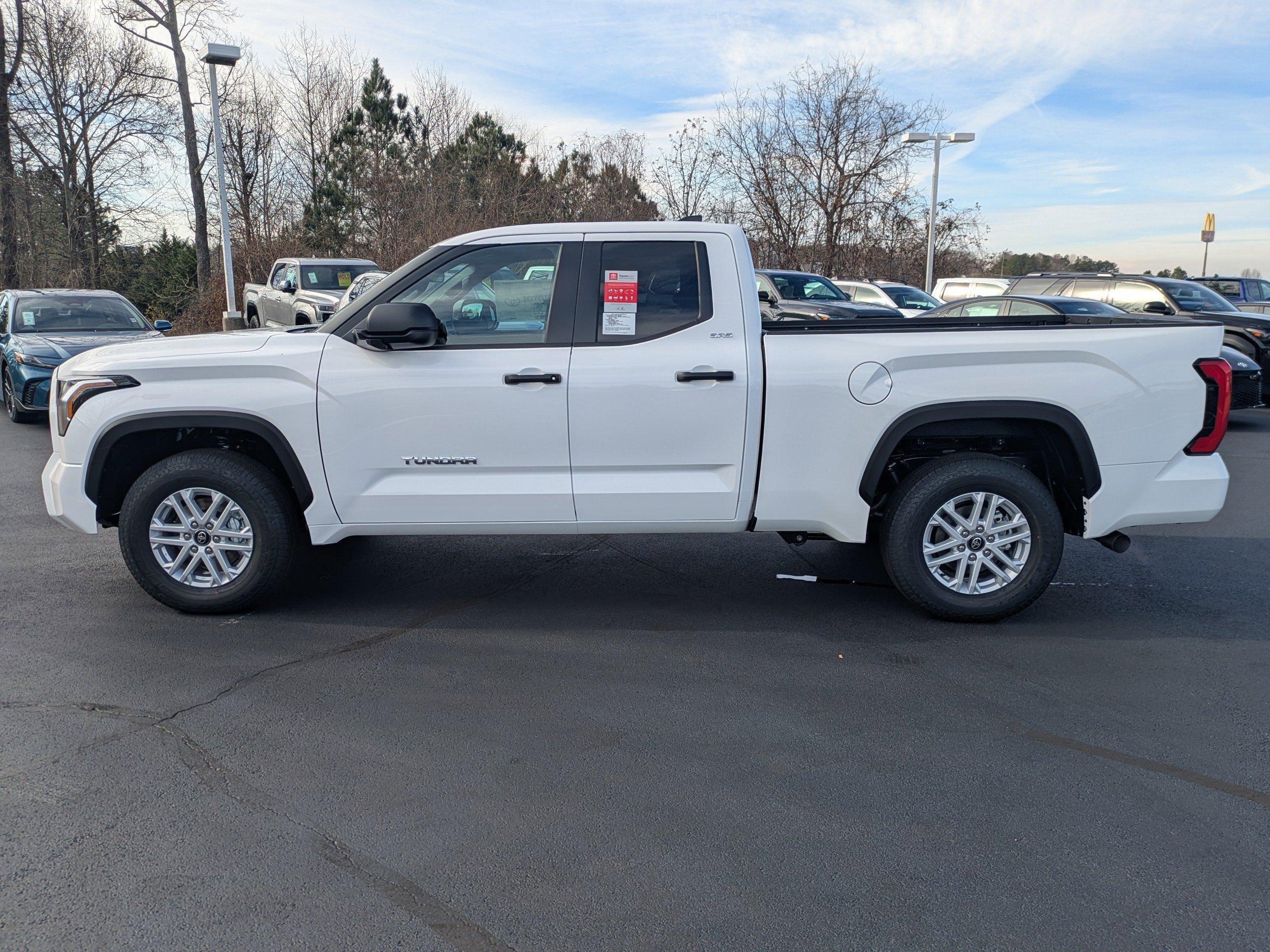 New 2026 Ice Cap Toyota SR5 image 7