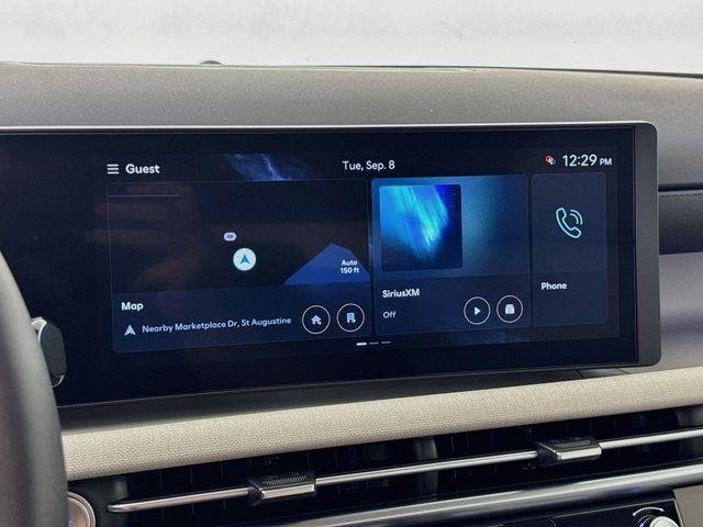 New 2026 Silver Hyundai SEL Premium FWD image 25