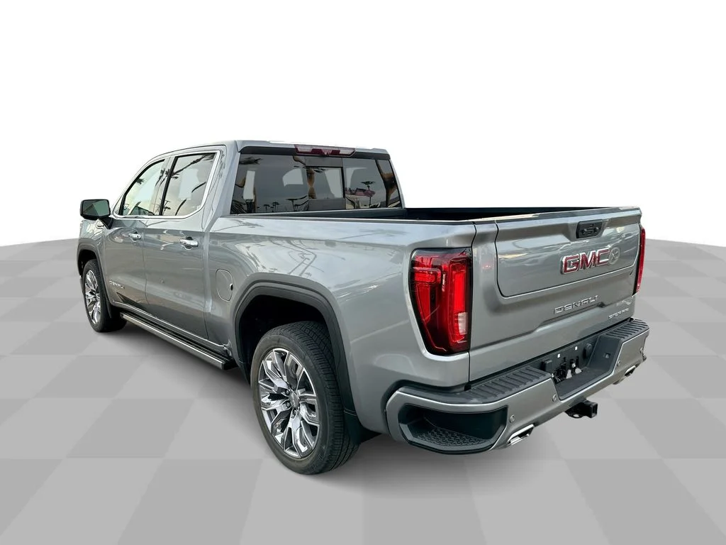 Used 2023 Silver GMC Denali image 22