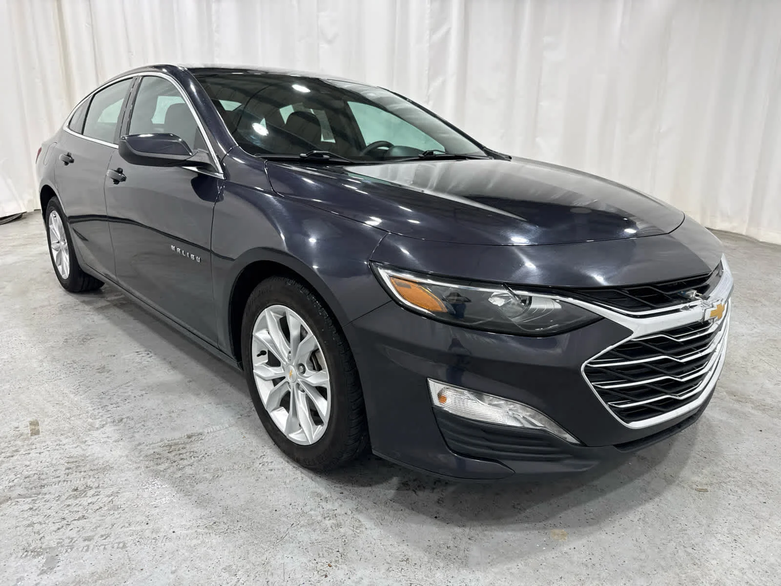 Used 2023 Dark Ash Metallic Chevrolet LT image 7