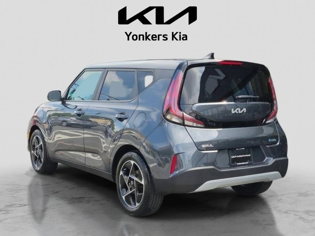 Used 2023 Gray Kia EX image 9