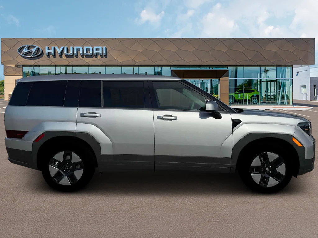 New 2026 Silver Hyundai SE image 9