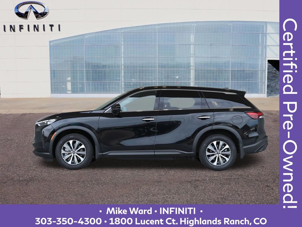 Certified Used 2025 Black INFINITI PURE image 3
