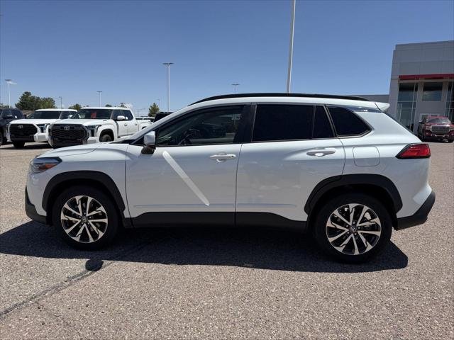 Certified Used 2023 WIND CHILL PEARL* Toyota  image 3