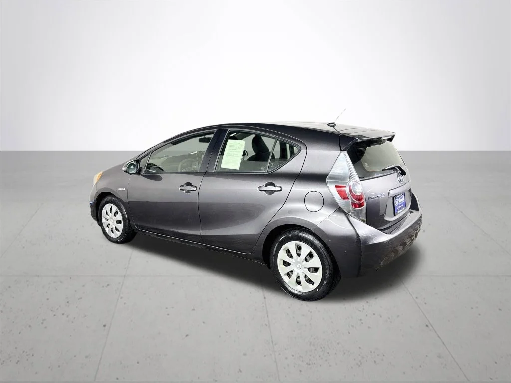 Used 2013 Gray Toyota Two image 8