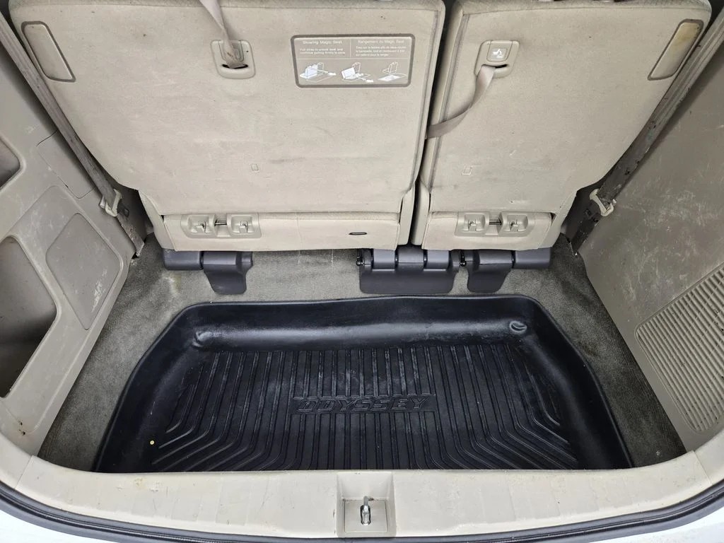 Used 2016 White Honda EX image 23