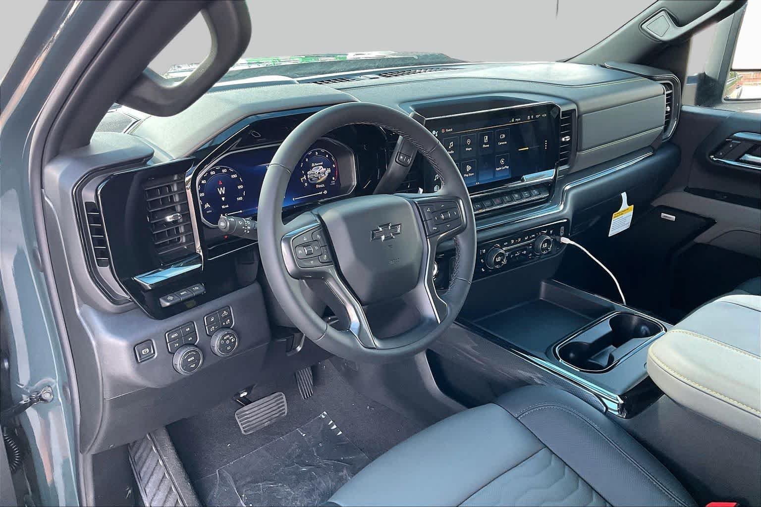 2026 Chevrolet Silverado 2500 HD ZR2 - Photo 8