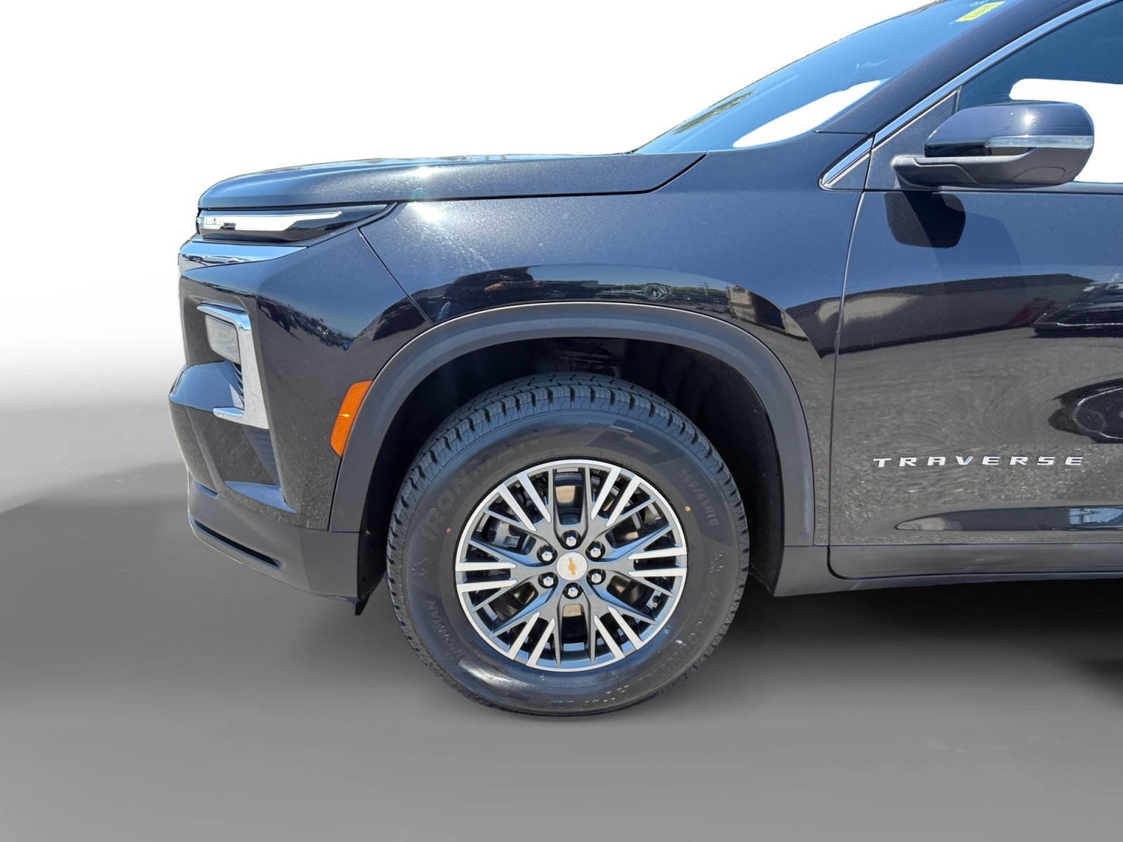Used 2025 Mosaic Black Metallic Chevrolet LT image 9