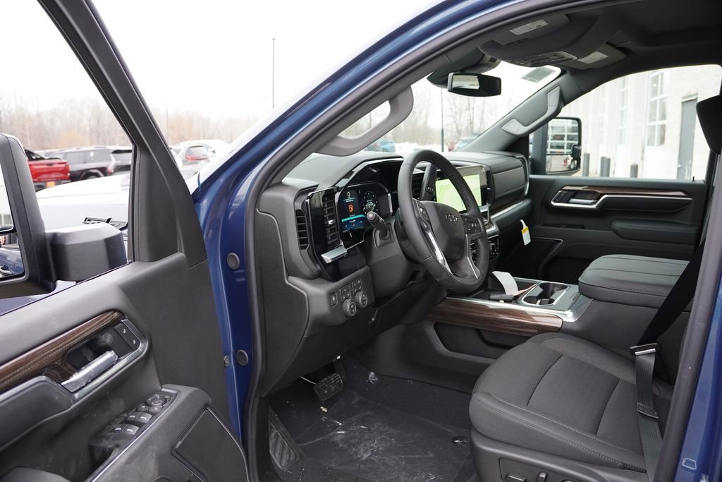 2026 Chevrolet Silverado 2500 HD LT - Photo 11