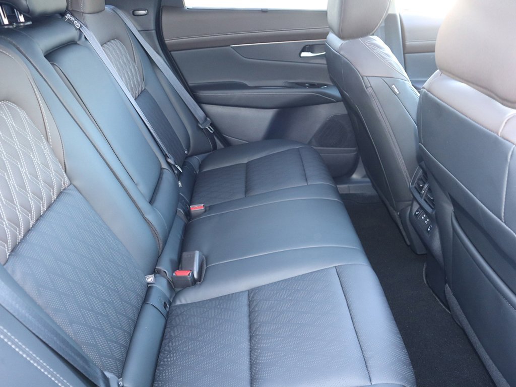New 2026 Gun Metallic Nissan Platinum image 27