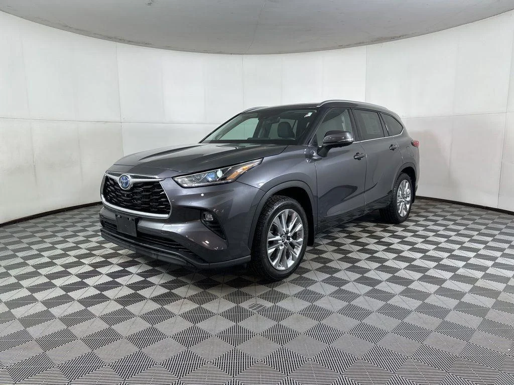 Used 2023 Magnetic Gray Metallic Toyota Limited image 12