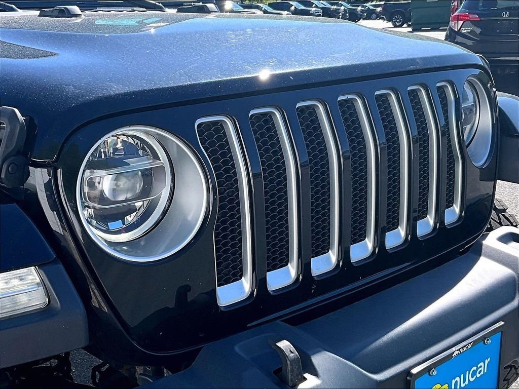 Used 2020 Black Clearcoat Jeep Unlimited Sahara image 24