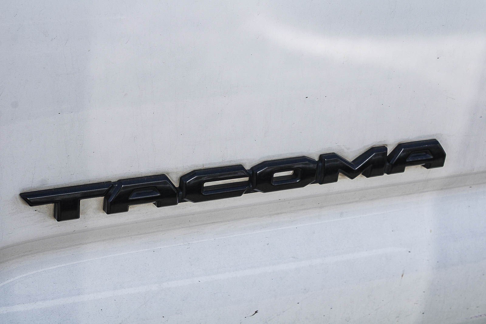 Used 2021 Super White Toyota SR5 image 13