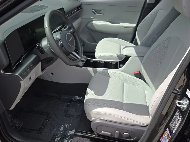 2024 Hyundai Kona Limited - Photo 10