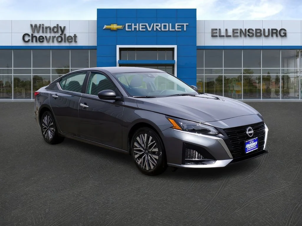 2025 Nissan Altima 2.5 SV's photo