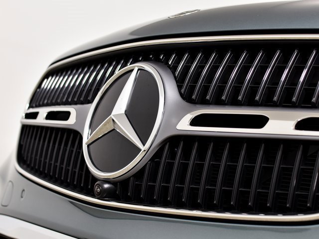2025 Mercedes-Benz GLC Base - Photo 44