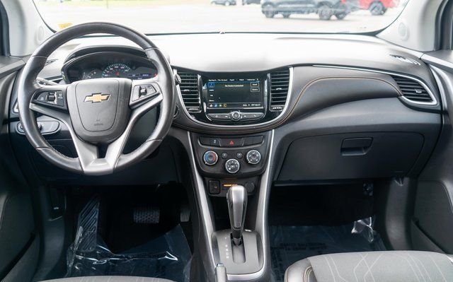 Used 2019 Silver Chevrolet LT image 15