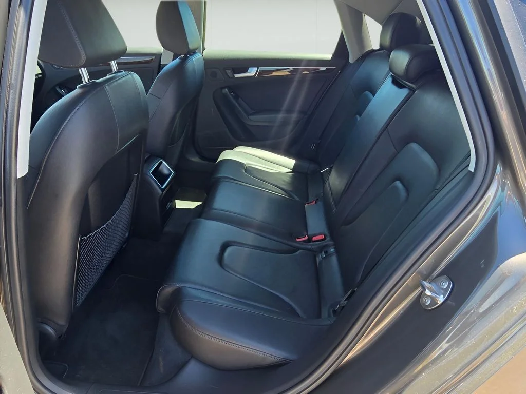 Used 2014 Dakota Gray Metallic Audi Premium image 26
