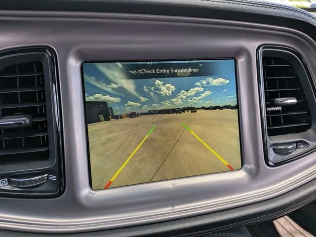 Used 2023 Green Dodge SXT image 22
