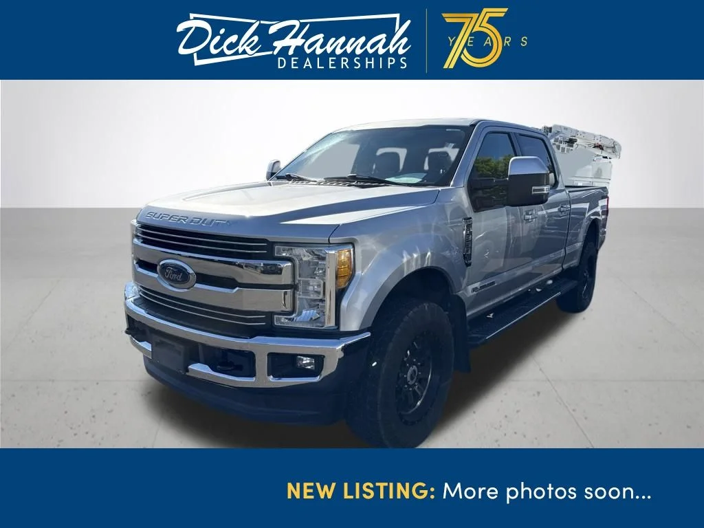 Used 2017 Silver Ford Lariat image 1