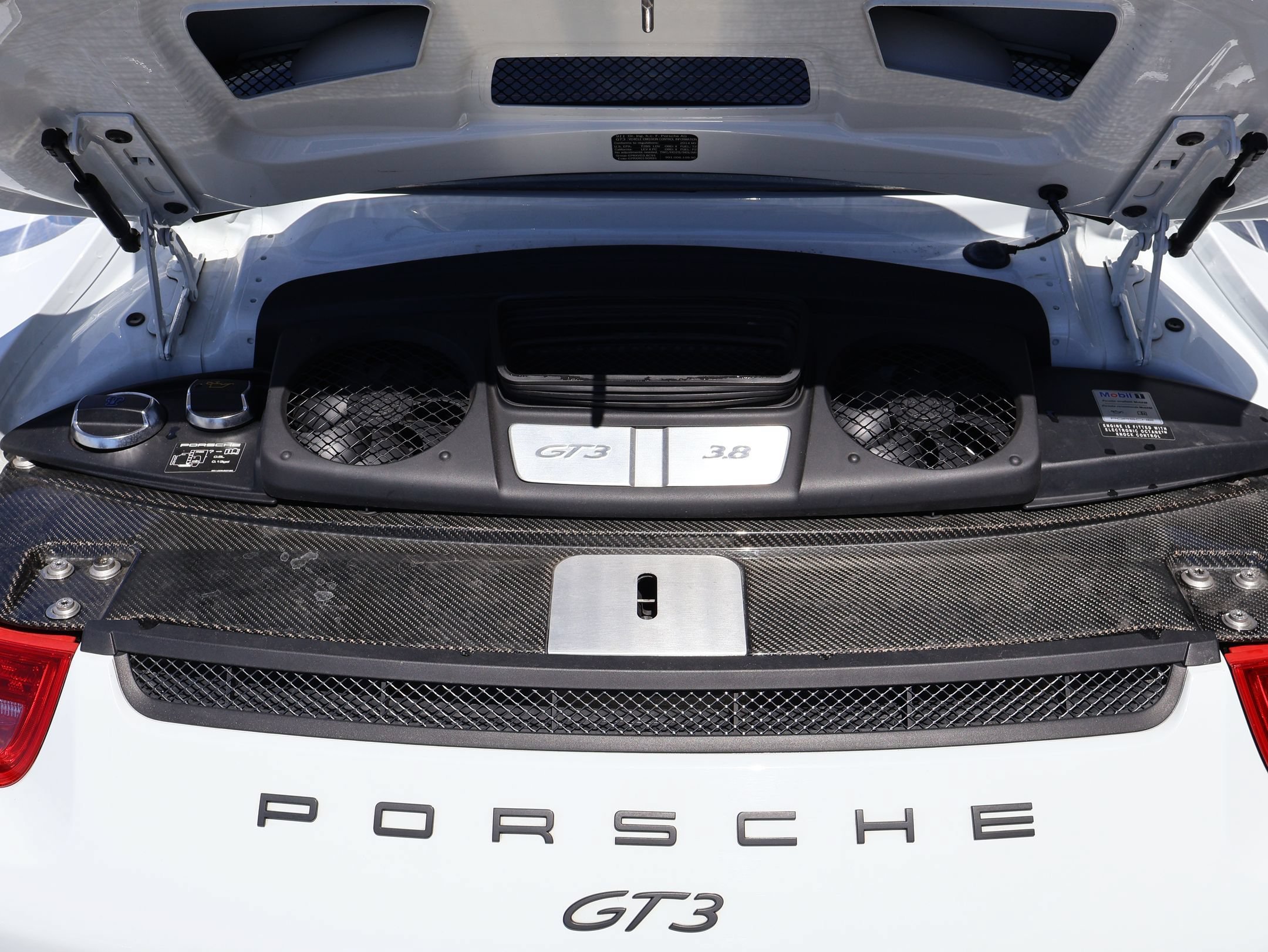 Certified Used 2014 White Porsche GT3 image 21